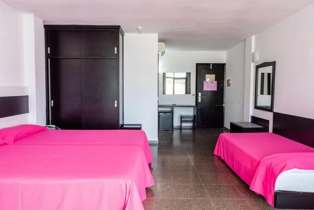 Rocks Venue, Ibiza Rocks Hotel - Adults Only 1/2