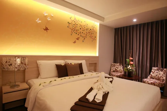 Superior, King Bed, Levana Hotel 2/10