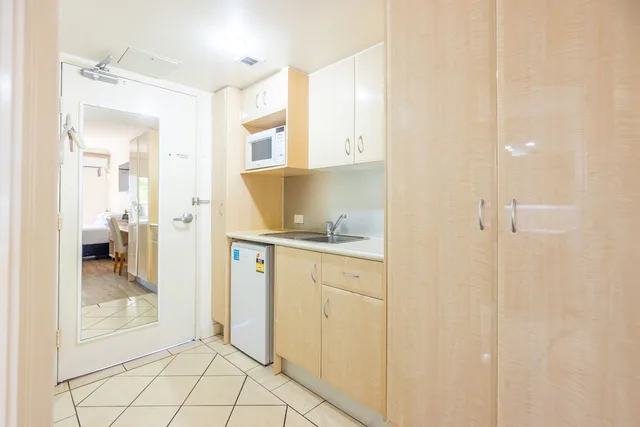 استوديو عائلي بسرير كوين وسرير بطابقين، NRMA Treasure Island Holiday Resort 8/9