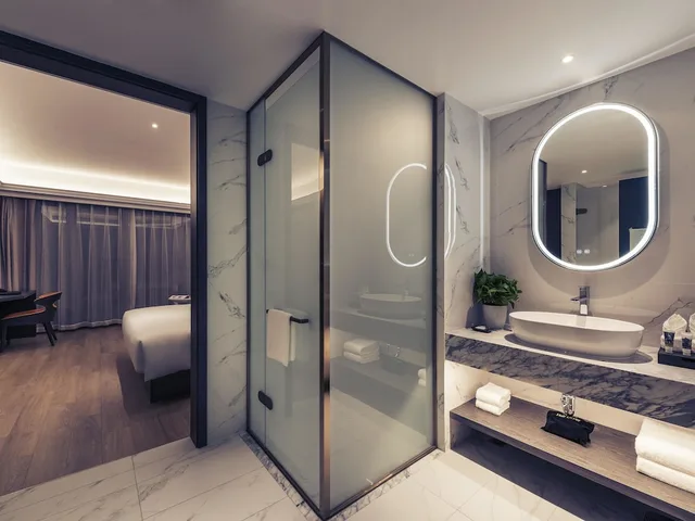 غرفة بريفيليج بسرير كينج، Mercure Shanghai Necc 7/7