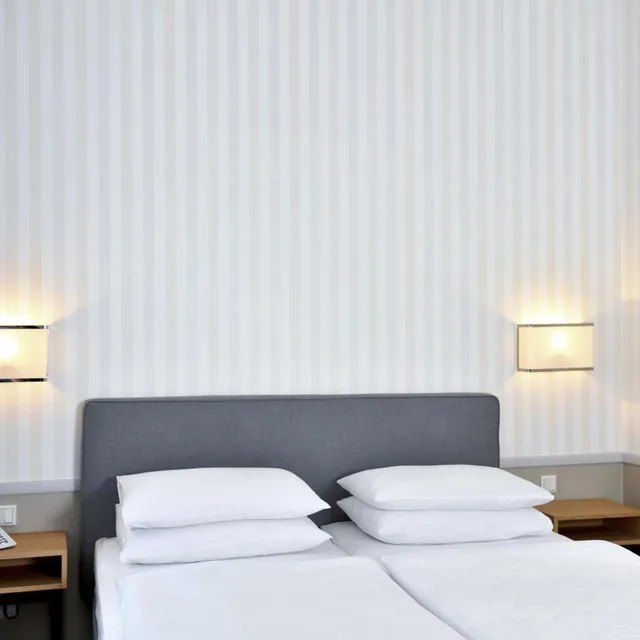 Medium, Double or Twin Bed، Hotel Karntnerhof 3/5