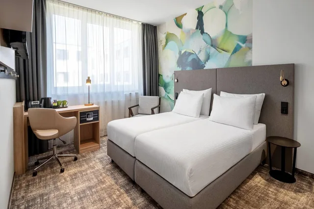 Family, Multiple Beds، Wyndham Garden Munich Messe 3/10