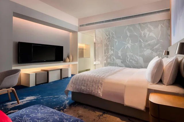 غرفة بسرير كينج بإطلالة على النهر، Le Meridien Hangzhou Binjiang 5/7