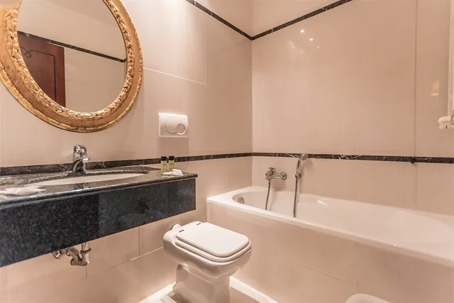 غرفة قياسية بسريرين منفصلين، Raeli Hotel Noto 8/8