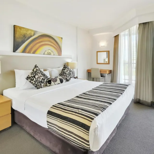 1 Bedroom, Executive, King Bed, CENTRAL COSMO APARTMENTS 1/10
