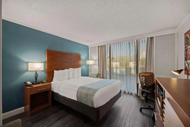 غرفة لذوي الإعاقة، Best Western Orlando Gateway Hotel 3/5