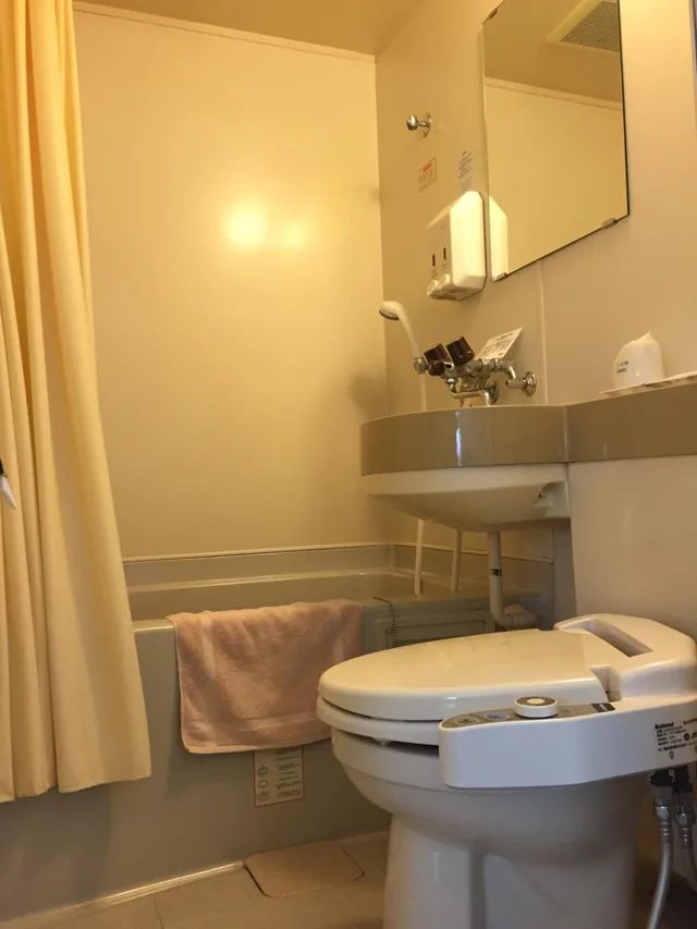 غرفة بسريرين منفصلين للمدخنين، Sky Heart Hotel Kawasaki 2/4