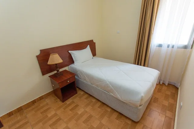 غرفة قياسية بسريرين منفصلين، Cenetra Hotel 2/2