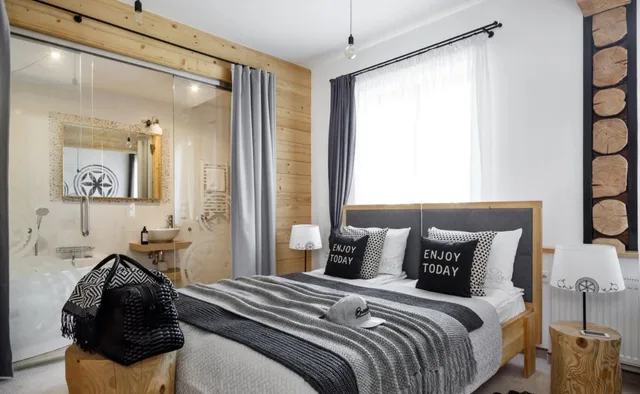 غرفة قياسية بسرير كوين بإطلالة على الجبل، Villa 11 Folk & Design 2/3