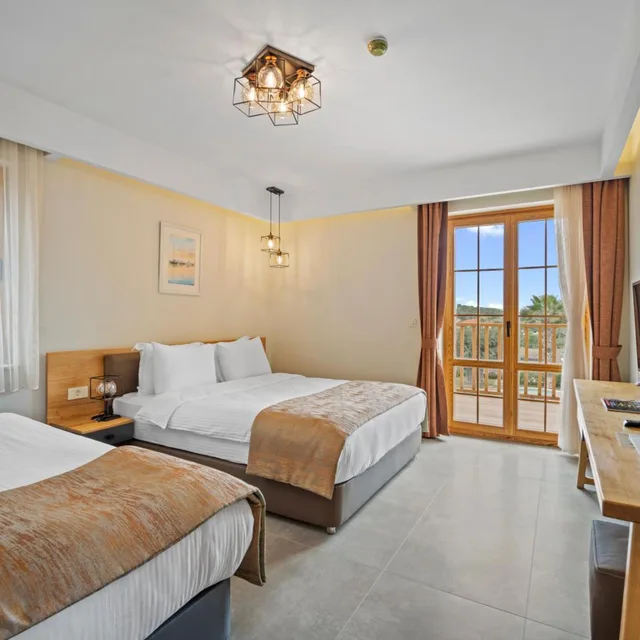 غرفة قياسية ثلاثية، Zeyt Inn Hotel 3/10