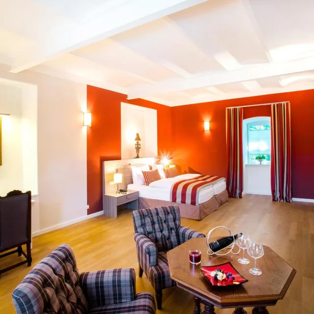 جناح جونيور بسرير كينج، Schlosshotel Hugenpoet 6/10