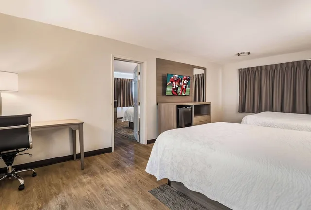 جناح عائلي بسرير كينج وسريرين كوين، Days Inn by Wyndham Chula Vista/San Diego 1/4