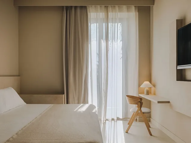 غرفة سوبيريور ثلاثية بسرير مزدوج وسرير فردي، Boutique Les Clarisses 9/10