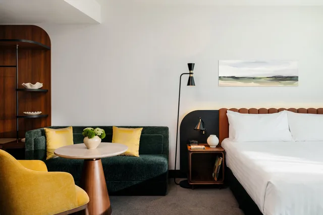 غرفة بريميوم، Crowne Plaza Adelaide Mawson Lakes 3/6