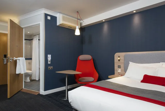 غرفة قياسية بسرير مزدوج لذوي الإعاقة، Holiday Inn Express LONDON - DARTFORD 1/2