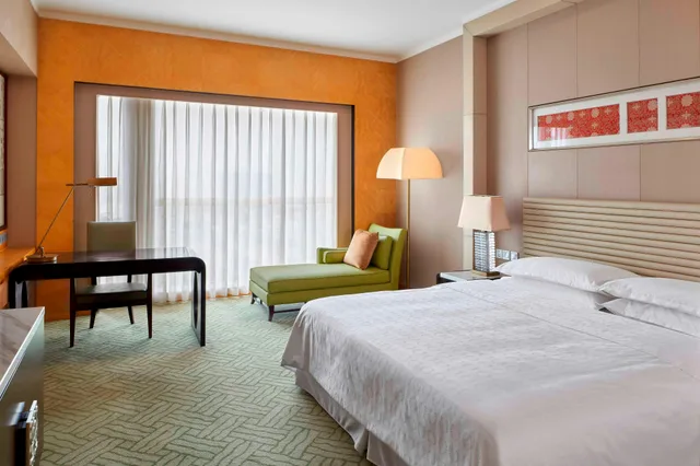 غرفة بسرير كينج، Sheraton Hohhot Hotel 1/3