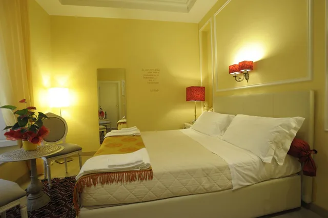 غرفة بسرير مزدوج في الملحق، Luxury B&B La Dimora Degli Angeli 1/3