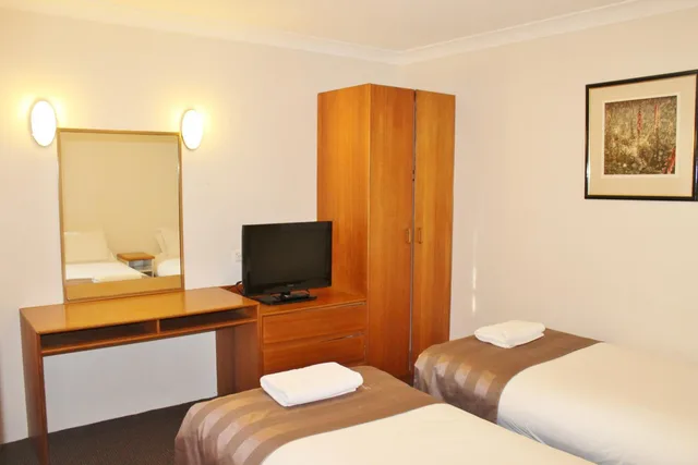 Family, Quality Inn Dubbo International 2/4