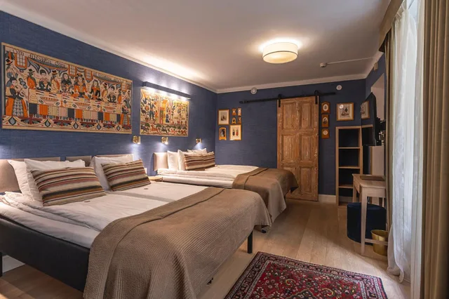 غرفة عائلية، Lady Hamilton Hotel 1/2