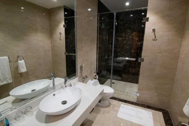 غرفة ديلوكس بسرير كينج، Ayan furnished units and Suites 3/3