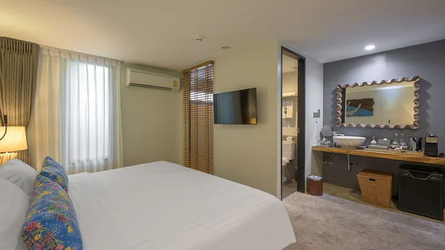 غرفة غراند ديلوكس بسرير مزدوج أو سريرين منفصلين، Deevana Krabi Resort 2/2