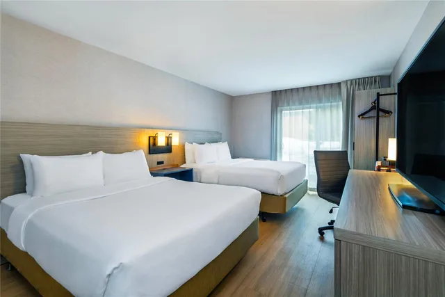 Upgrade, 2 Queen Beds، Comfort Inn Gatineau 2/3