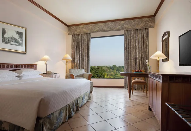 Room, King Bed, Golf Course View، Hyatt Regency Yogyakarta 3/6