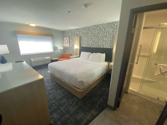 غرفة قياسية بسرير كينج، Best Western Montrose Inn 6/7
