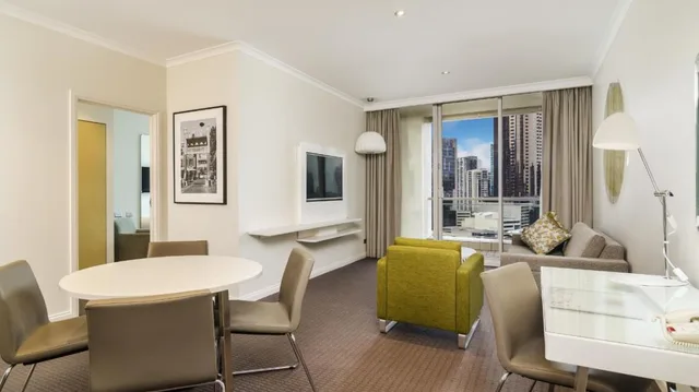 1 Bedroom Suite.، CLARION SUITES GATEWAY 3/4