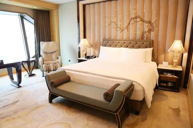 غرفة غراند ديلوكس بسرير كينج، Wanda Reign Wuhan 1/6