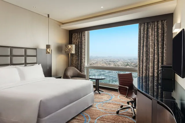 غرفة كلاسيكية بسرير كوين، Four Points By Sheraton Kuwait 2/8