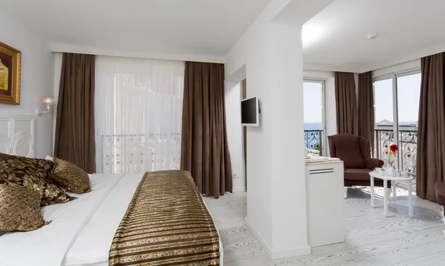 Grand, Suite, Wise Boutique Hotel & Spa 3/6