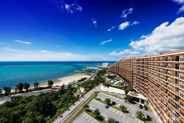 جناح ديلوكس بإطلالة على البحر في طابق مرتفع في المبنى الرئيسي، Kafuu Resort Fuchaku Condo Hotel 1/1
