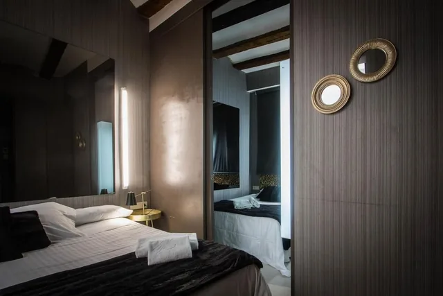 غرفة قياسية ثلاثية، Cosy Rooms Embajador 1/3