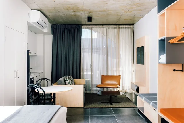 2 Bedrooms, Adjoining, Superior, Suite, 4 Beds، VERIU BROADWAY 3/3