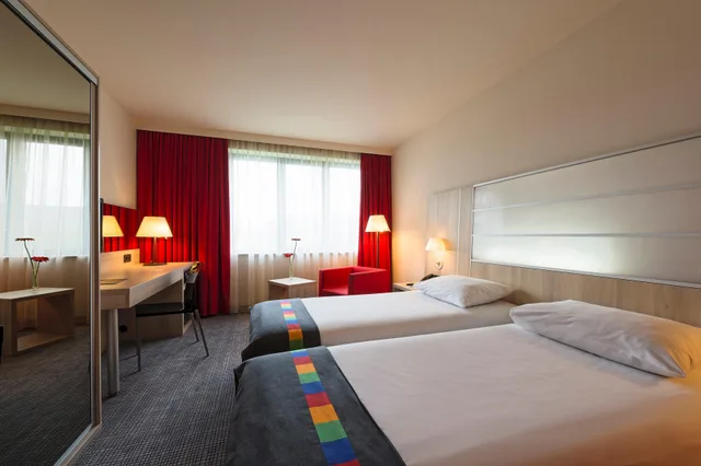 غرفة قياسية بسرير مزدوج أو سريرين منفصلين، Park Inn By Radisson Krakow 1/6