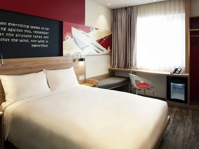 غرفة قياسية بسرير كوين، Ibis Saigon Airport 1/9