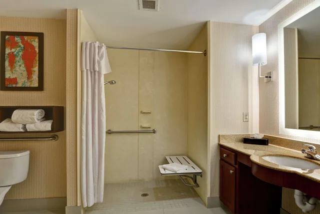 استوديو بسريرين كوين لذوي الإعاقة، Homewood Suites by Hilton Lexington Fayette Mall 1/2