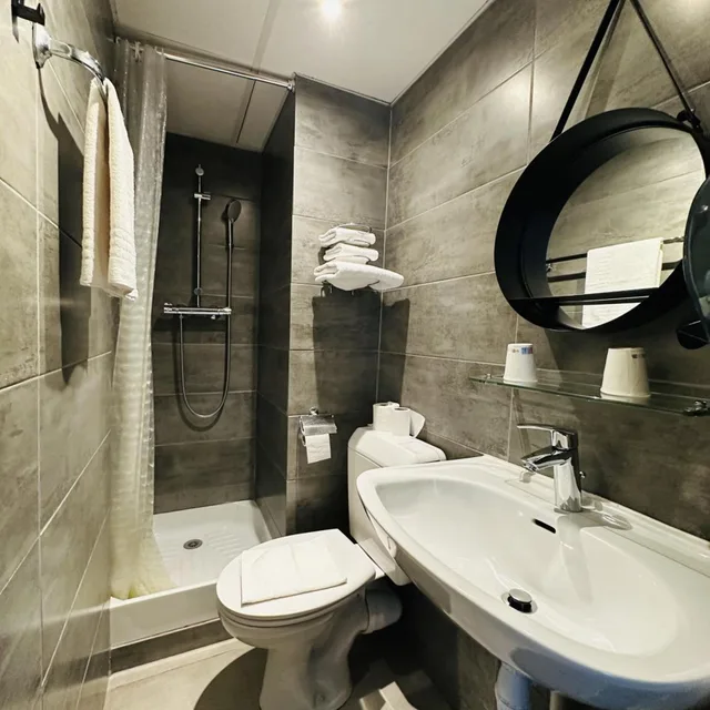 غرفة قياسية، Hotel Du Maine 6/9