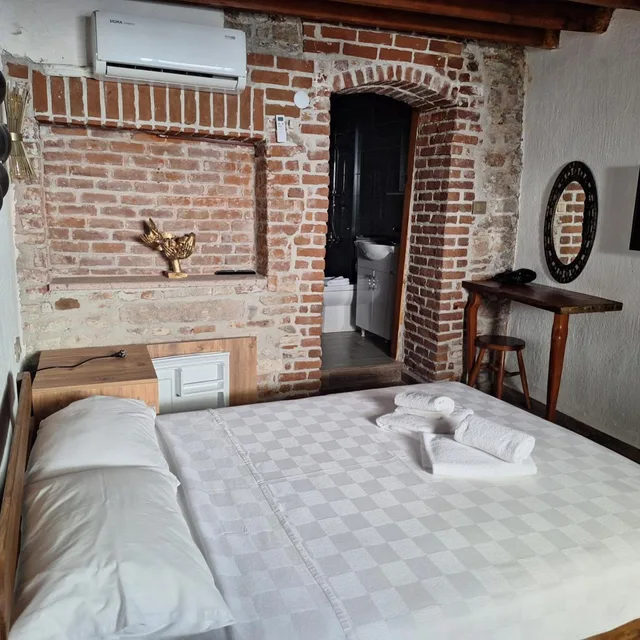 غرفة قياسية بسرير مزدوج، Tetka Konuk Evi 3/6