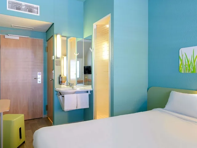 Standard, Twin Beds, Ibis Budget Luzern City 5/10