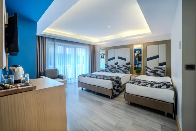 غرفة متصلة عائلية بسريرين كوين وسريرين منفصلين، Downtown Sirkeci Hotel 10/10