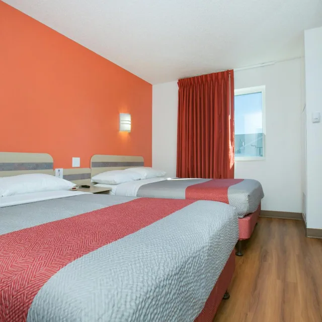 غرفة ديلوكس رباعية، Motel6 Brooklyn Center, MN - Minneapolis 6/10