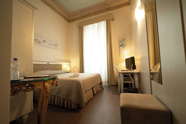 غرفة قياسية بسرير كوين، Hotel Genova Liberty 5/9
