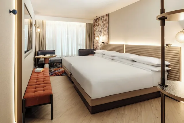 غرفة ديلوكس بسريرين مزدوجين، Hyatt Centric Malta 2/3