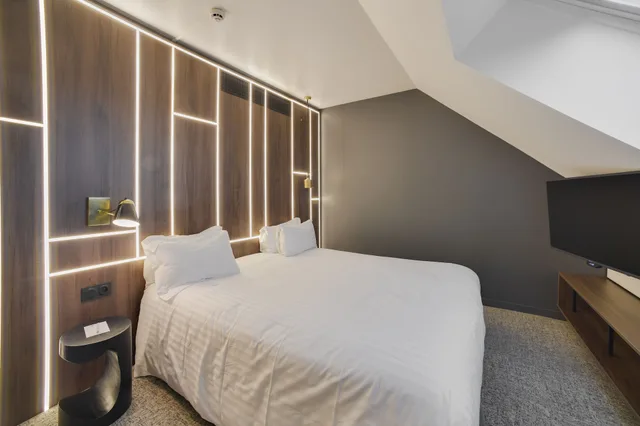 غرفة عائلية بسرير كينج، Best Western Plus Paris Meudon Ermitage 2/6
