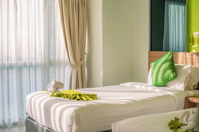 استوديو بسرير كوين بإطلالة على المدينة، The Lantern Resorts Patong Phuket 4/5