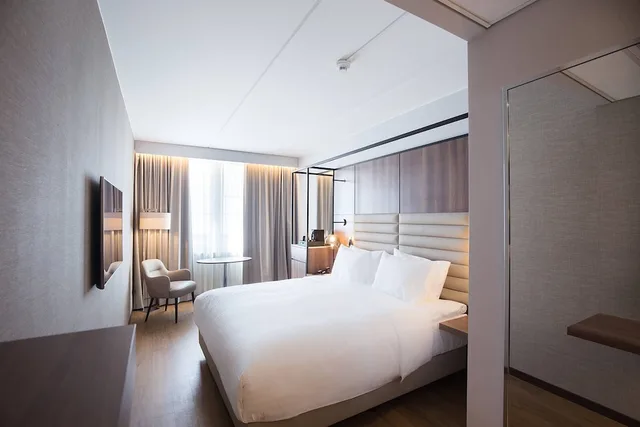 غرفة قياسية بسرير كينج، AC Hotel by Marriott Stockholm Ulriksdal 8/10