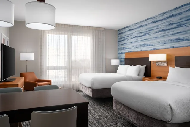 استوديو بسريرين كوين، Towneplace Suites Champaign Urbana Campustown 3/5