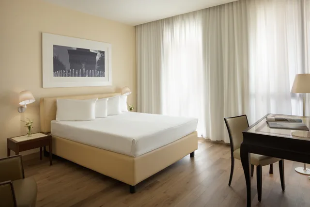 غرفة ديلوكس مفردة بسرير مزدوج، Unahotels Cusani Milan 1/5